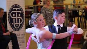 Párům z kutnohorské taneční školy se na soutěžích dařilo